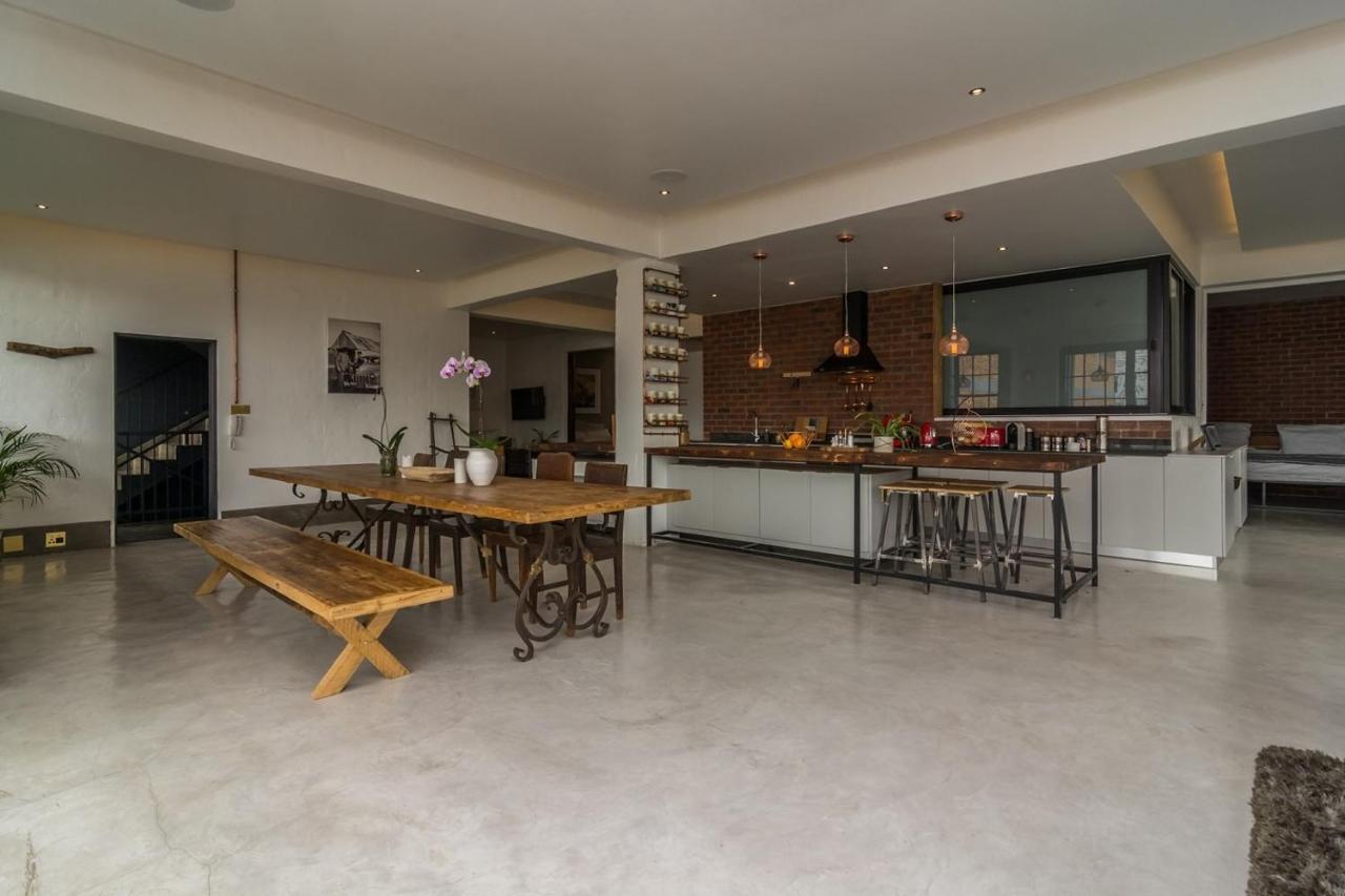 جوهانسبورغ 12 Decades Art Hotel المظهر الخارجي الصورة